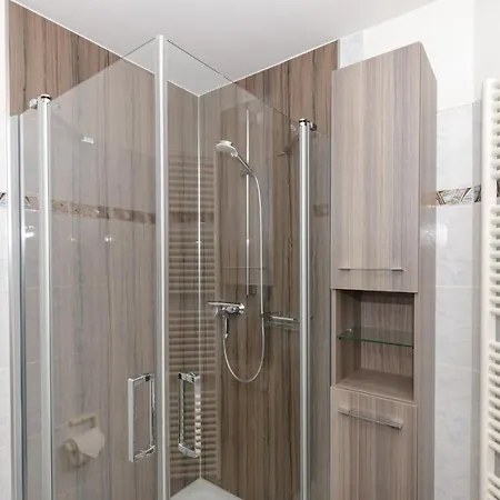 Apartment Am Stadtwald *