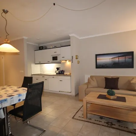 Apartment Am Stadtwald Kuehlungsborn